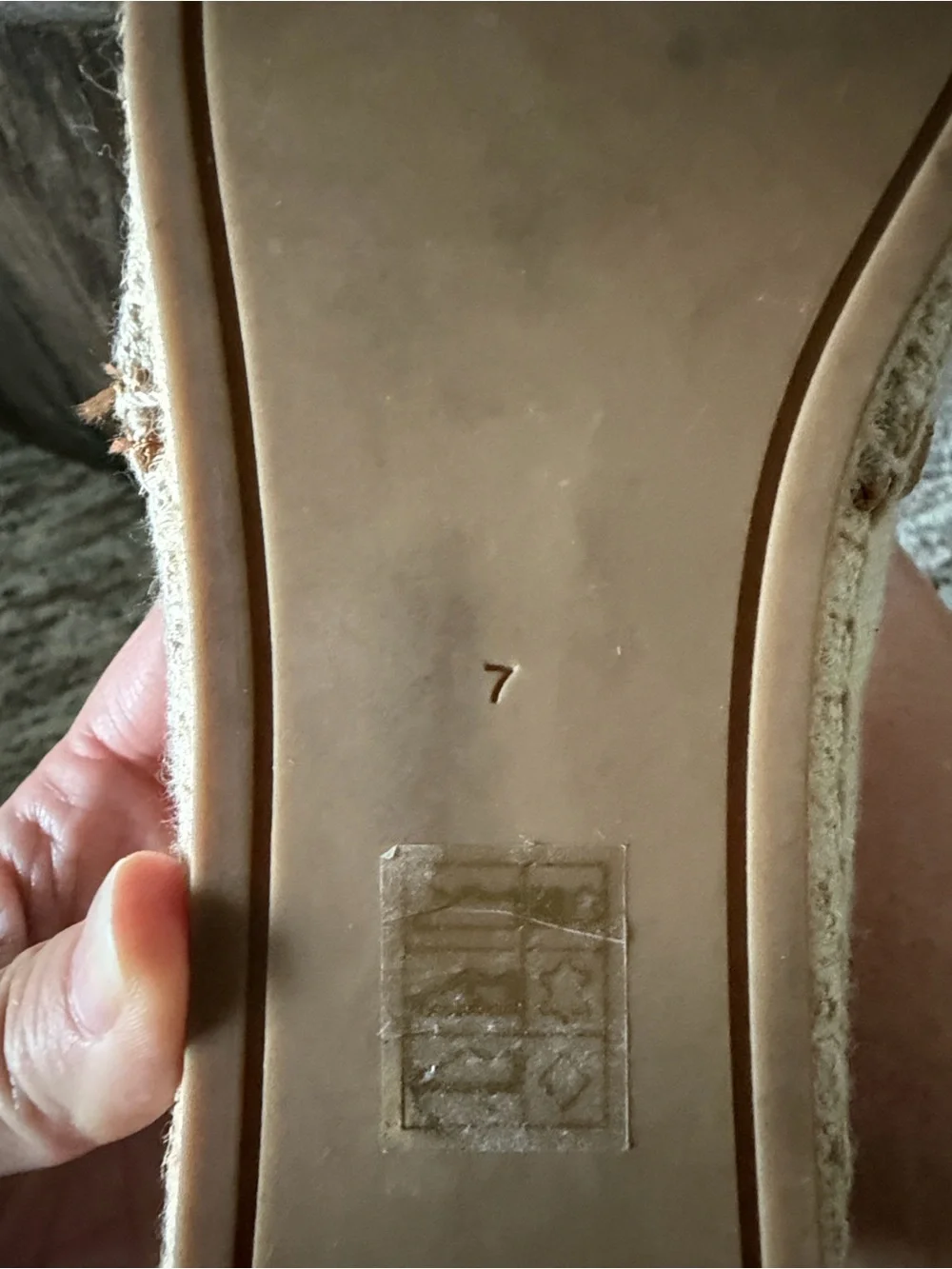 Tory Burch espadrille flat needle point tiger size 7 like new